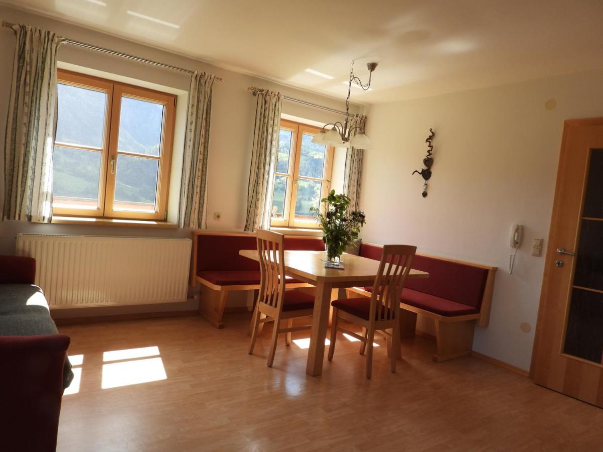 Apartamento Bio-Bauernhof Einberghof Pfarrwerfen Exterior foto