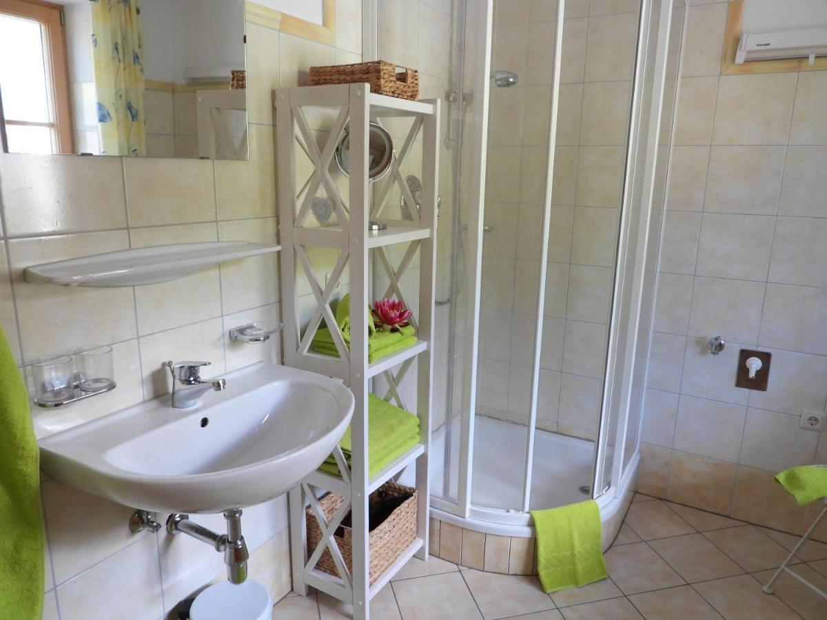 Apartamento Bio-Bauernhof Einberghof Pfarrwerfen Exterior foto