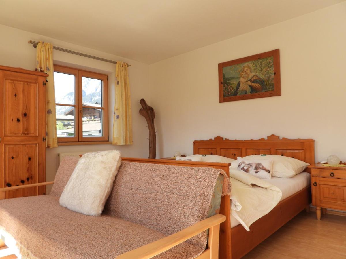 Apartamento Bio-Bauernhof Einberghof Pfarrwerfen Exterior foto